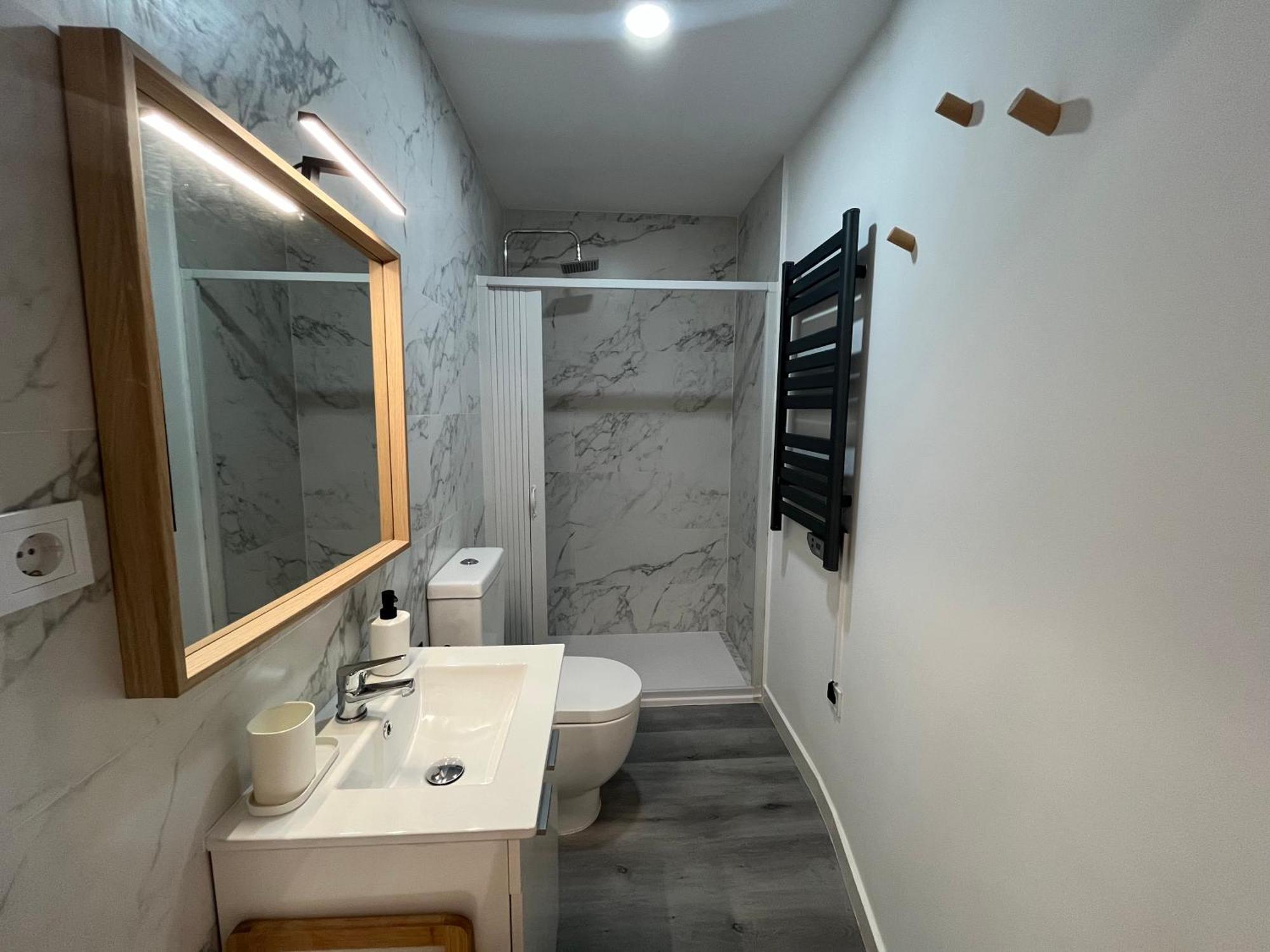 Fogar Maio - Apartamento En Casco Historico Ourense Esterno foto